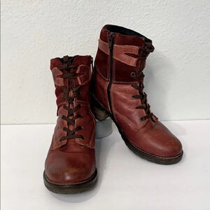 Dromedaris Women's Kara Combat Red Leather + Suede Lace-up Comfort Inside Zip